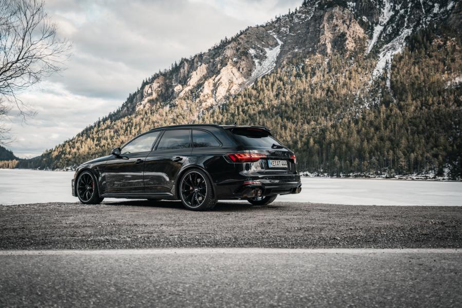  Audi RS4 Avant by ABT (B9) 2020 года  (фото 13 из 20)